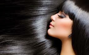 5 Tips Membuat Rambut Tetap Lurus dan Berkilau